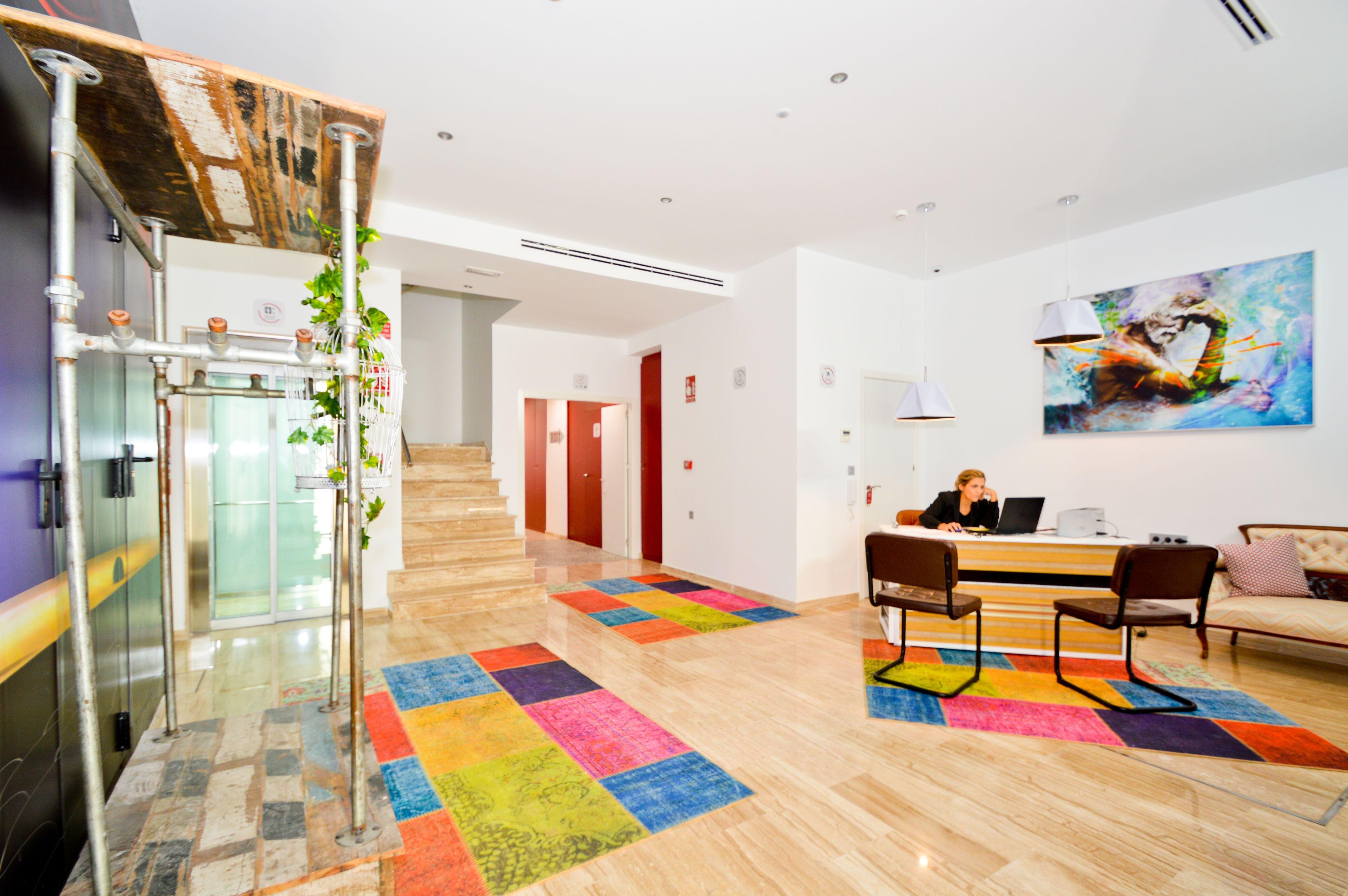 The Zentral Arenal Suites — Photos 2